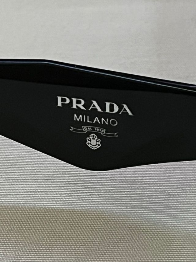 Gafas de sol Prada Negras