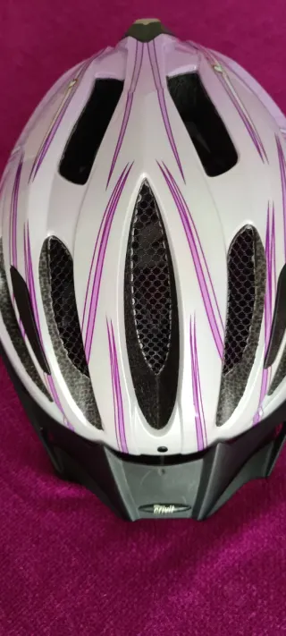 Casco Ciclismo Morado con Diseño