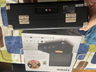 Tocadiscos Lenco Maletín Bluetooth Radio USB
