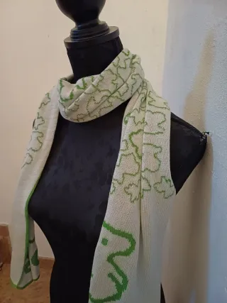 Bufanda Tous Verde Oso y Logo