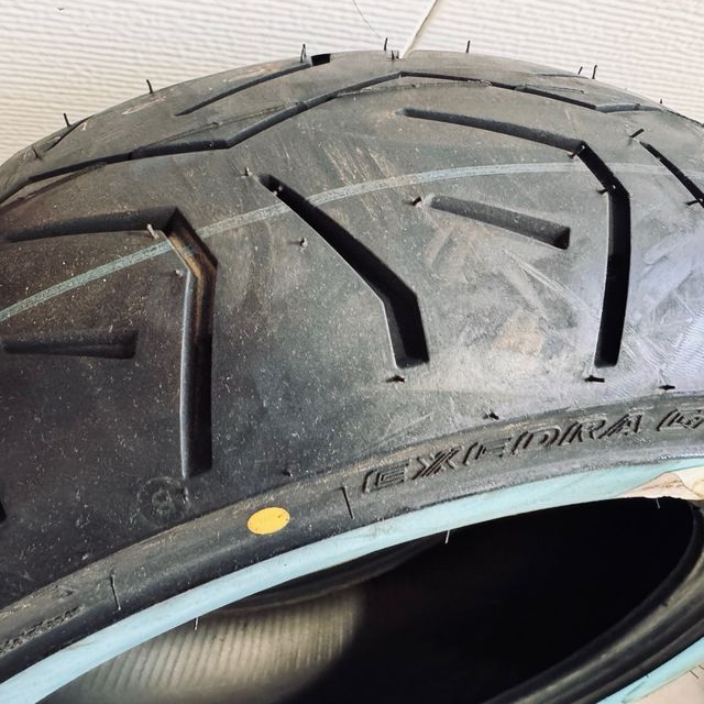 Neumático moto marca B3 CAA 2822