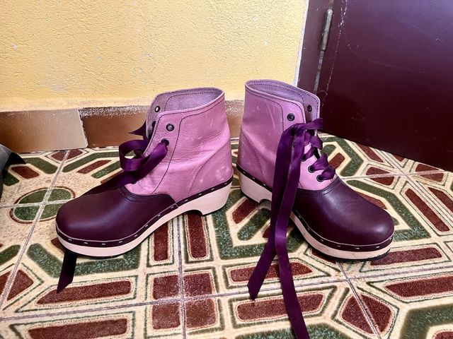 Botines Eferro madera hechos a mano. 