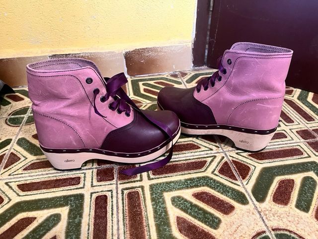 Botines Eferro madera hechos a mano. 