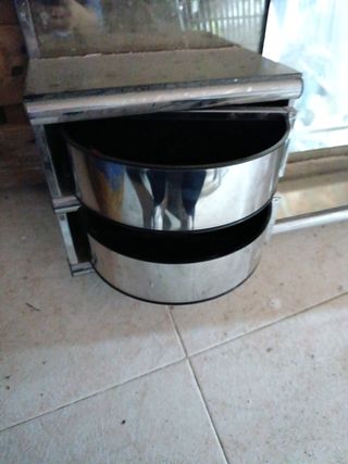 Espejo de baño con cajones y apliques