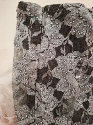 Minifalda El Corte Inglés pedrería elegante fiesta