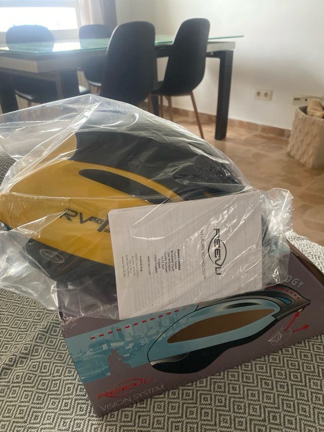 Casco Bicicleta Amarillo y Negro RV1 363