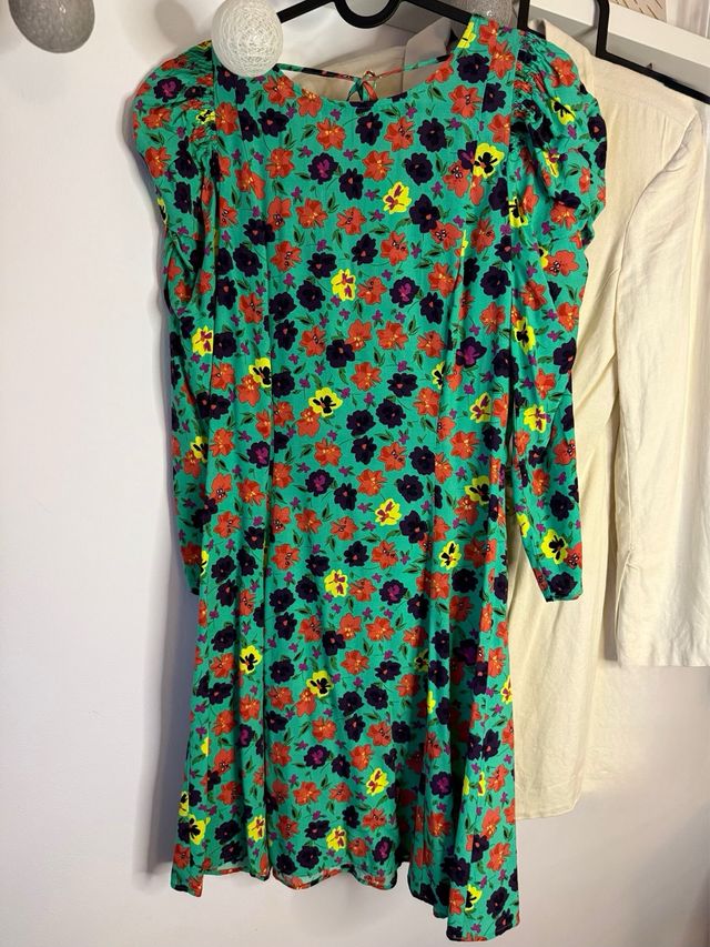 Lote 4 Vestidos Zara y Kling Talla XS