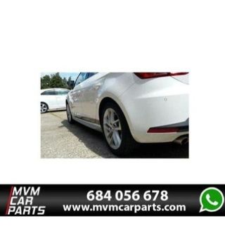 Faldones laterales para Seat Leon 5F 5 Puertas