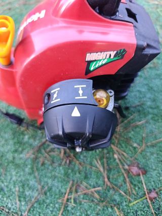 Desbrozadora Homelite HLT26CDY