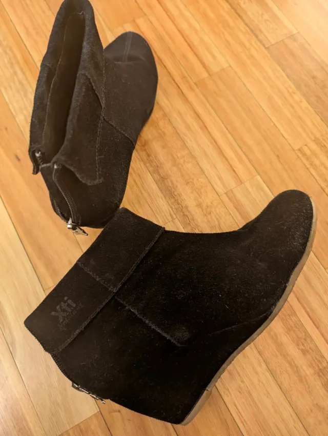 Botas Xti Talla 38 Negras