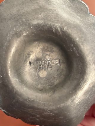 Putto vintage in peltro con lira