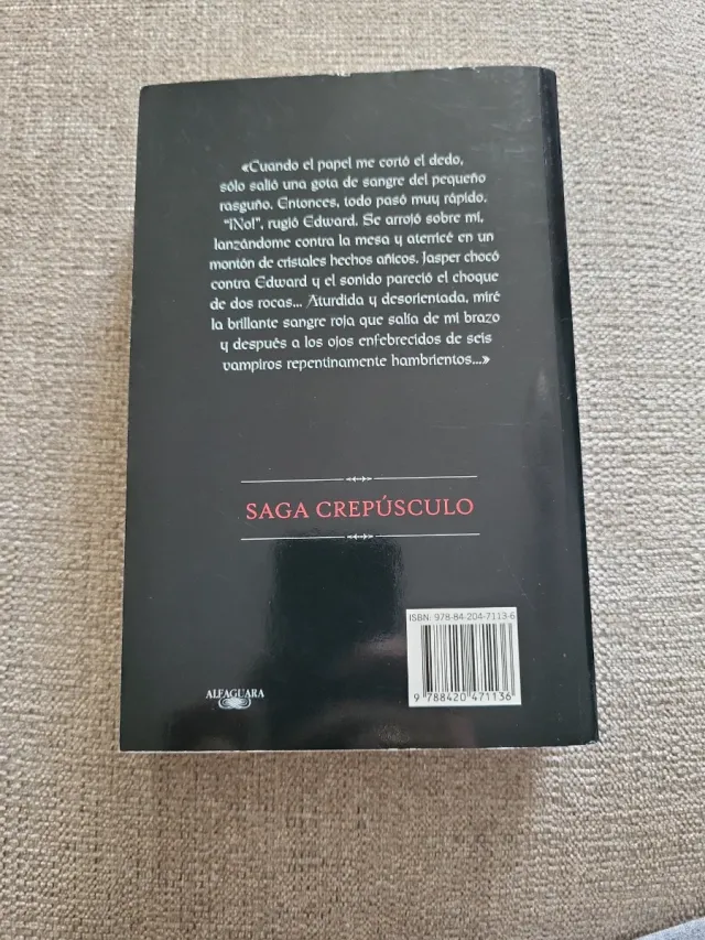 Luna nueva (Saga Crepúsculo 2)