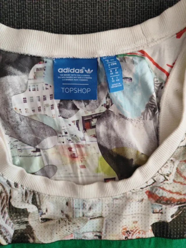 Camiseta Adidas graffiti verde edición limitada