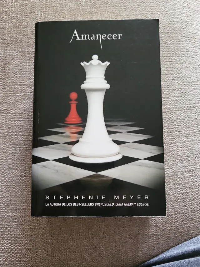 Amanecer (Saga Crepúsculo 4) (Spanish Edition)