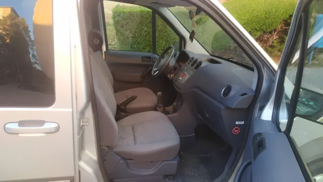 Ford Tourneo Connect 2012