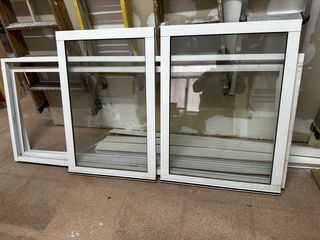 Marco de ventana blanco