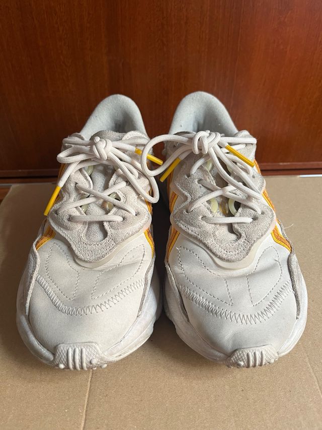 Adidas Ozweego Beige y Amarillo