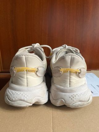 Adidas Ozweego Beige y Amarillo