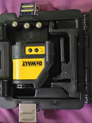 Nivel Láser Dewalt Autonivelante Verde