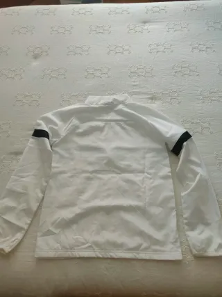 Chaqueta Nike Niño Blanca y Negra