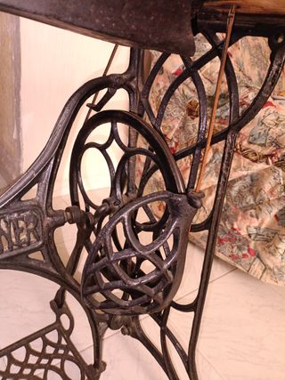 Antigua Máquina de Coser Gritzner