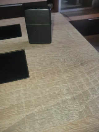 Encendedor Zippo con diseño