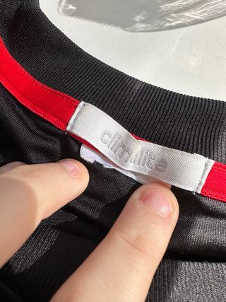 Camiseta Adidas Negra