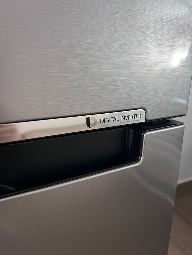 Frigorífico Combi Samsung.