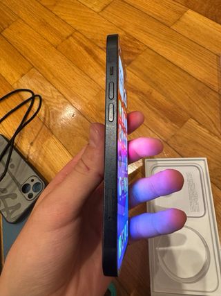 iPhone 13 Negro/Azul Marino