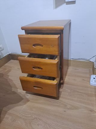 Dormitorio juvenil madera maciza pino