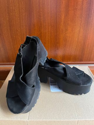 Sandalias negras plataforma