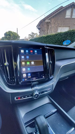 Volvo XC60 T6 HIBRIDO ENCHUFABLE 340cv UNICO DUEÑO
