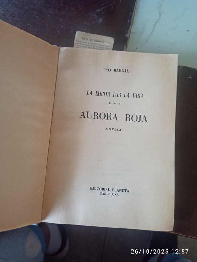 Libro Aurora Roja de Pío Baroja