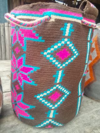 Mochila Wayuu Tejida Artesanal