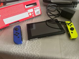 Nintendo Switch Joy-Con y Mando Pro