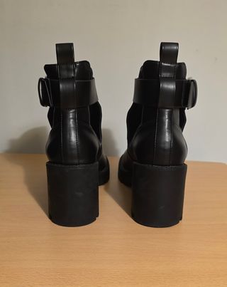 Botas de tacón Lefties pretas