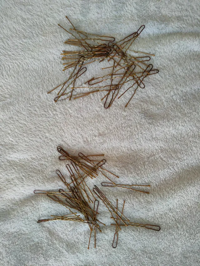 Lote horquillas doradas para moño/peinado