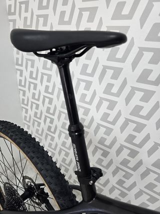 Bicicleta Scott Scale 940 Carbono T-M