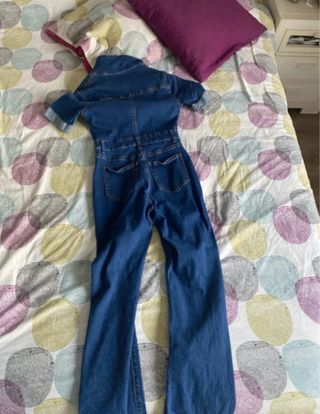 Mono vaquero flare con cremallera