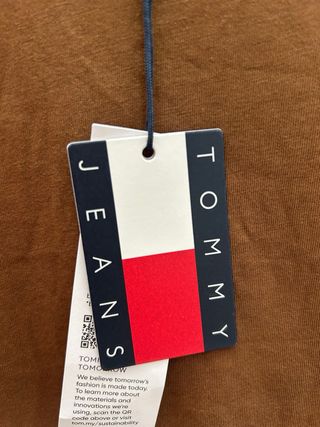 T-shirt Tommy Jeans marrone taglia 4XL