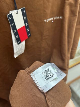 T-shirt Tommy Jeans marrone taglia 4XL