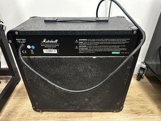 Amplificador Guitarra Marshall MG15CD