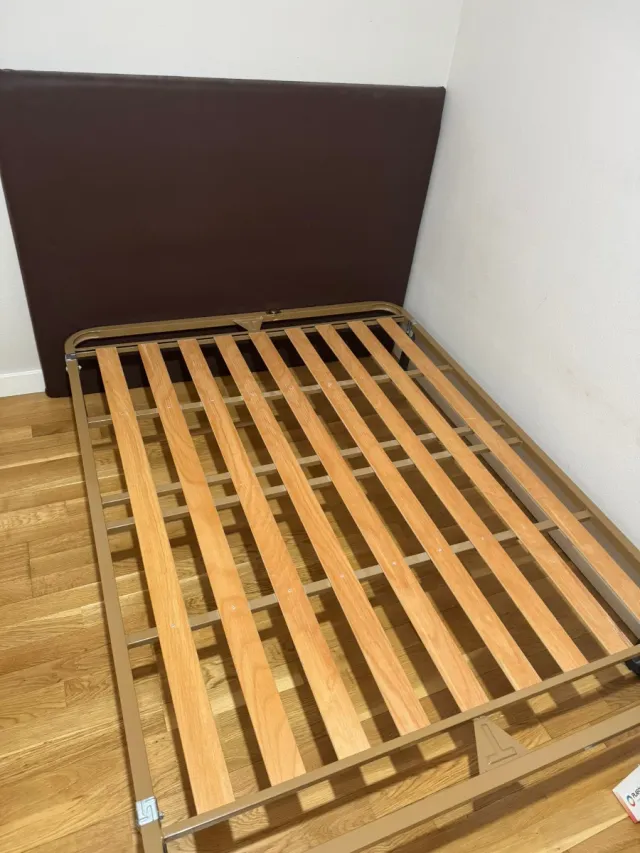 Somier 135x180 con Cabecero