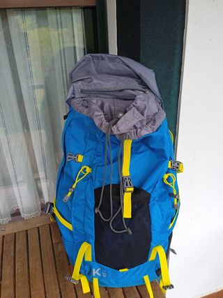 Mochila senderismo Columbus 45L azul