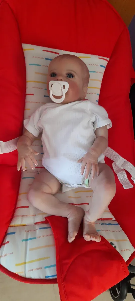 Muñeco Reborn Bebé con Chupete