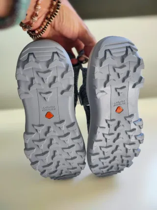 Sandalias T36 niñ@s  trekking Decathlon