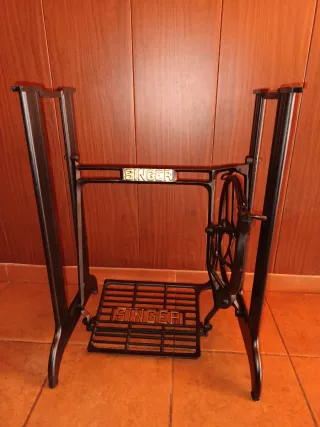Base Máquina Coser Singer Antigua