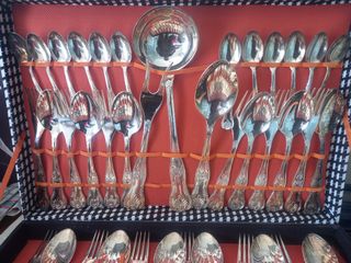 SERVIZIO POSATE VINTAGE