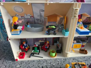 Casa Playmobil con accesorios