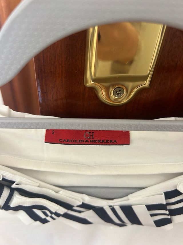 Camiseta Carolina Herrera Talla M